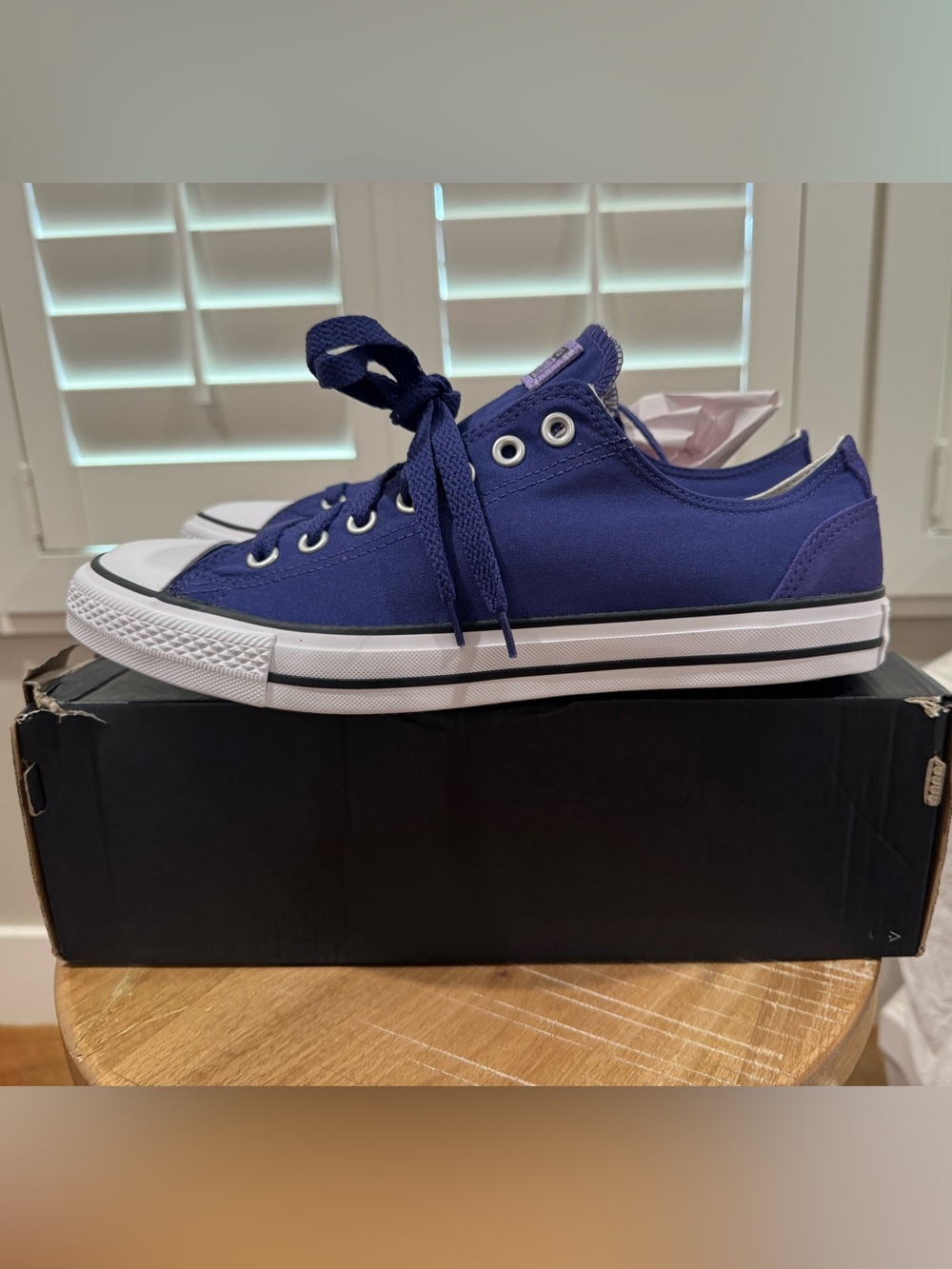 Converse Chuck Taylor All Star Ox (Low) Colorway: Fresh Blueberry / White 10.5 M